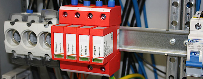 Über­spannungs­schutz bei Koch & Koch Elektrotechnik GbR in Niedergörsdorf